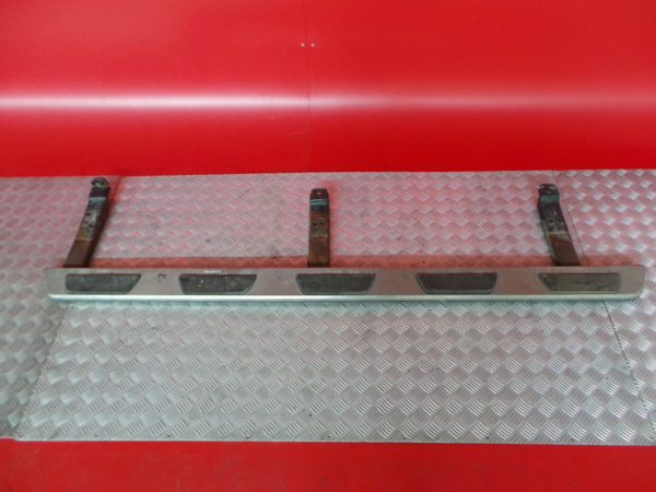 Left side sill VOLKSWAGEN Touareg (7L)