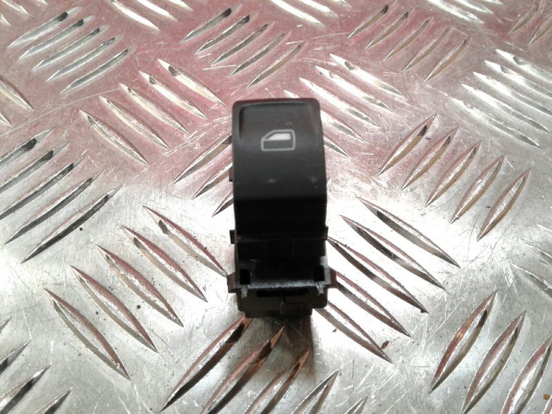 Comando / botão / interruptor vidros trás esquerdo SEAT Leon ST (5F8)