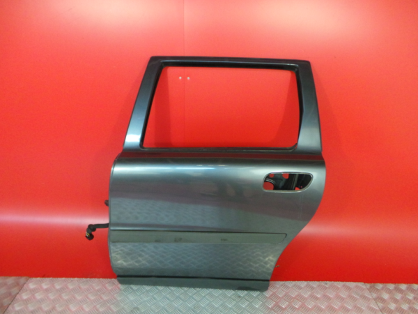Porta trás esquerda VOLVO V70 II (SW)