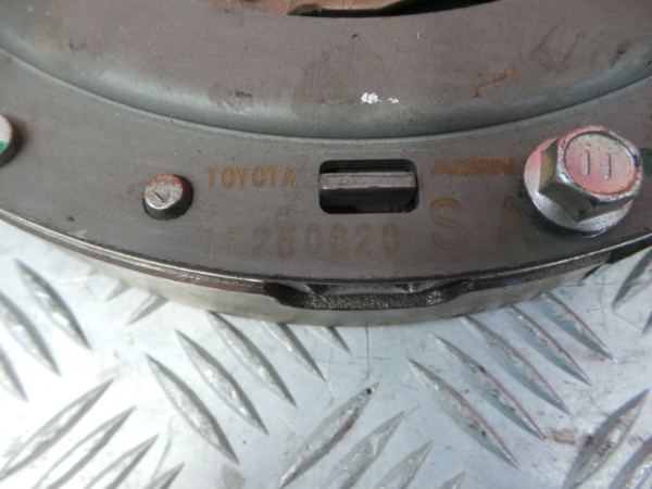 Volante motor TOYOTA Prius Hatchback (_W3_) Imagem-3