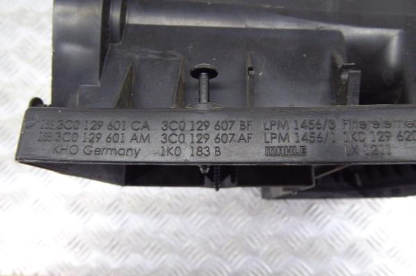 Boîtier filtre à air SKODA Superb II Break (3T5) Imagem-4