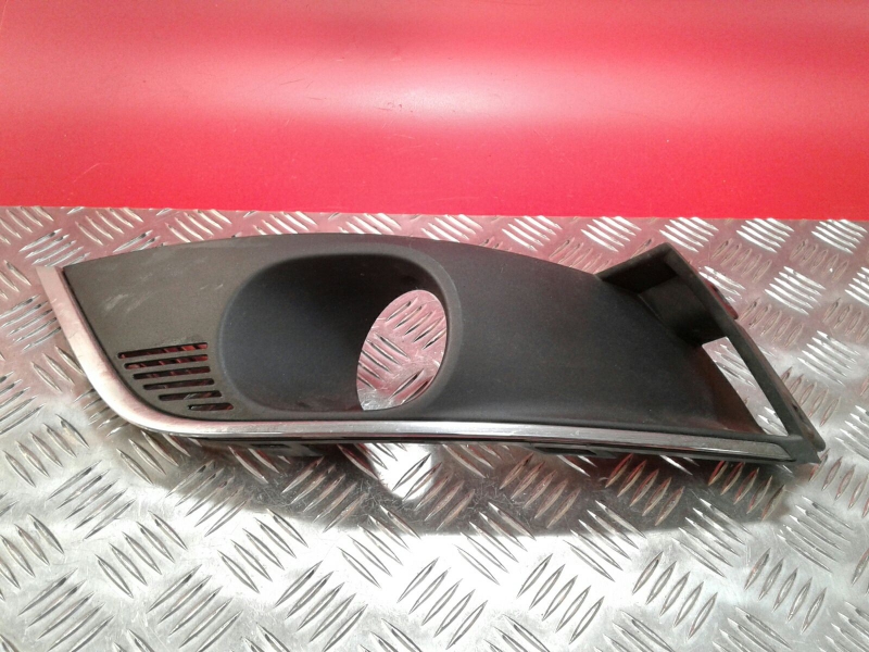 Grille avant RENAULT Megane IV Grandtour (K9A/M_)