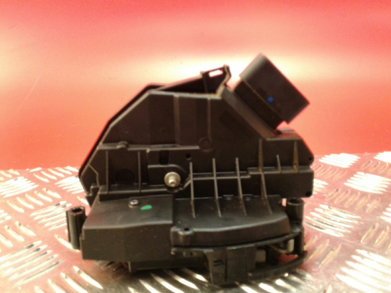 Serratura / chiusura posteriore destra FORD Focus III