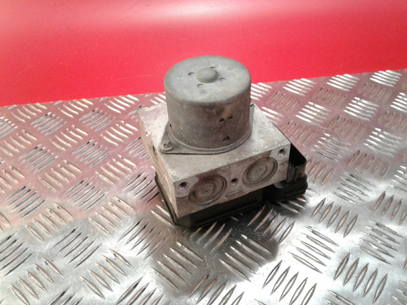 ABS MITSUBISHI Canter (FB7, FB8, FE7, FE8) VII Imagem-2