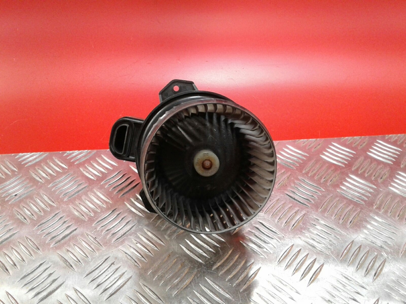 Moteur de chauffage MITSUBISHI Canter (FB7, FB8, FE7, FE8) VII