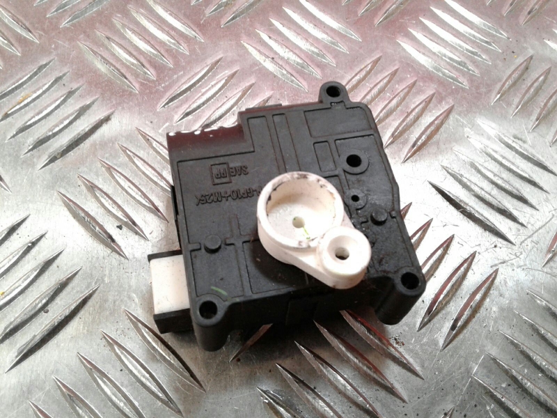 Actionneur MITSUBISHI Canter (FB7, FB8, FE7, FE8) VII Imagem-1