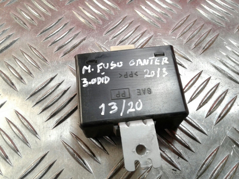 Bouton / interrupteur électromécanique  MITSUBISHI Canter (FB7, FB8, FE7, FE8) VII Imagem-2