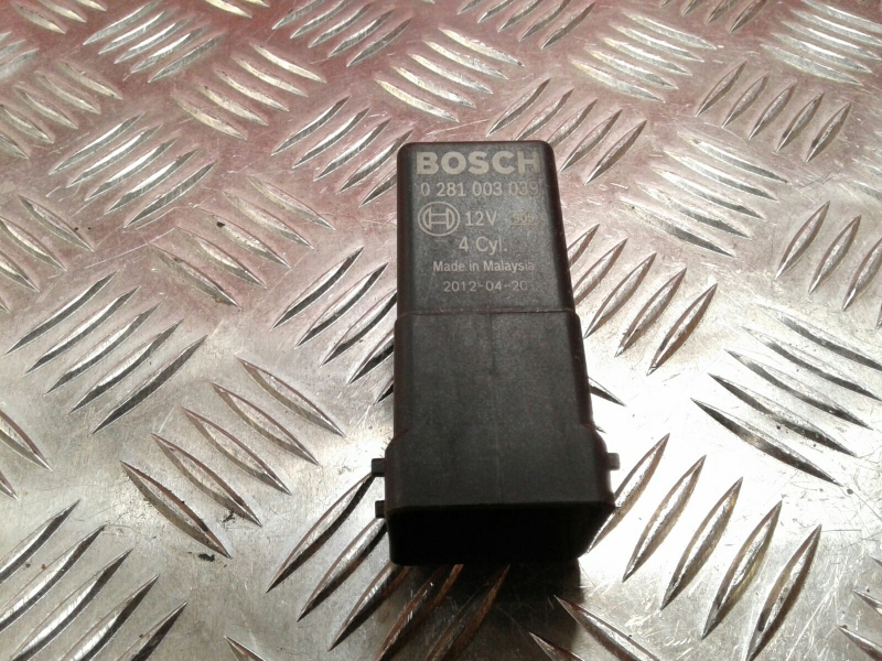 Temporisateur de préchauffage MITSUBISHI Canter (FB7, FB8, FE7, FE8) VII