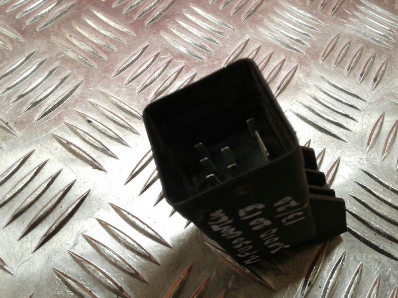 Temporisateur de préchauffage MITSUBISHI Canter (FB7, FB8, FE7, FE8) VII Imagem-2