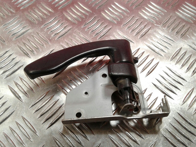 Poignée intérieure porte avant Droite MITSUBISHI Canter (FB7, FB8, FE7, FE8) VII