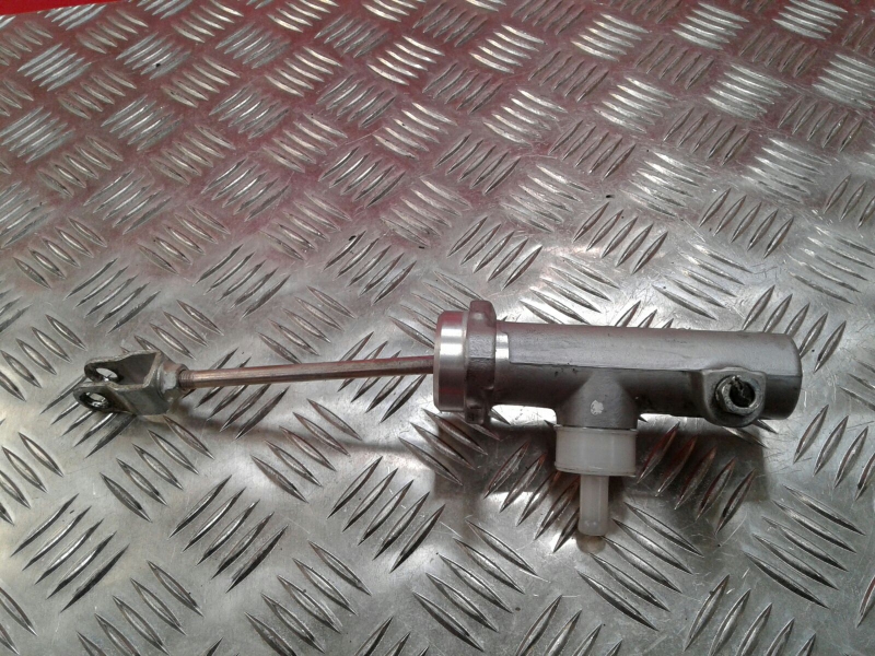 Pompe d'embrayage MITSUBISHI Canter (FB7, FB8, FE7, FE8) VII Imagem-2