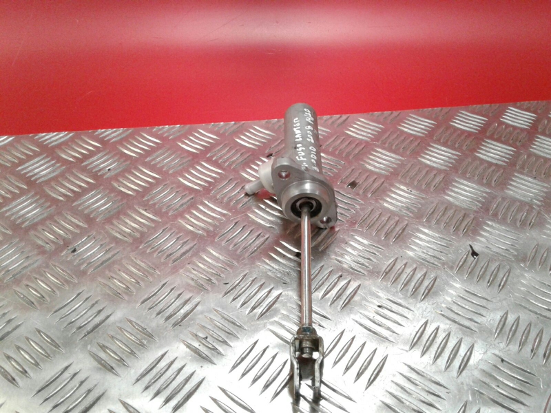 Pompe d'embrayage MITSUBISHI Canter (FB7, FB8, FE7, FE8) VII Imagem-2