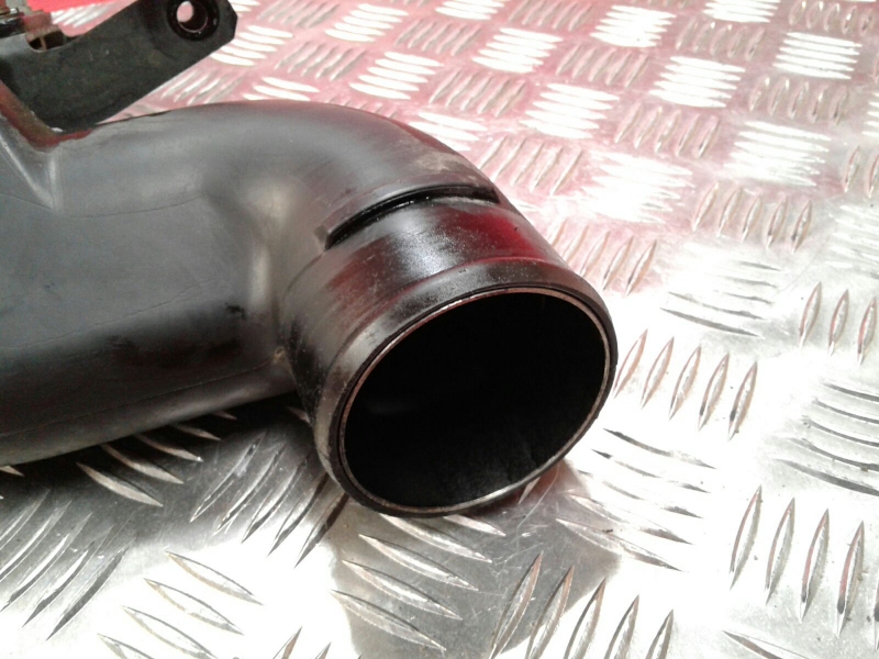 Tuyau d’intercooler MITSUBISHI Canter (FB7, FB8, FE7, FE8) VII Imagem-3