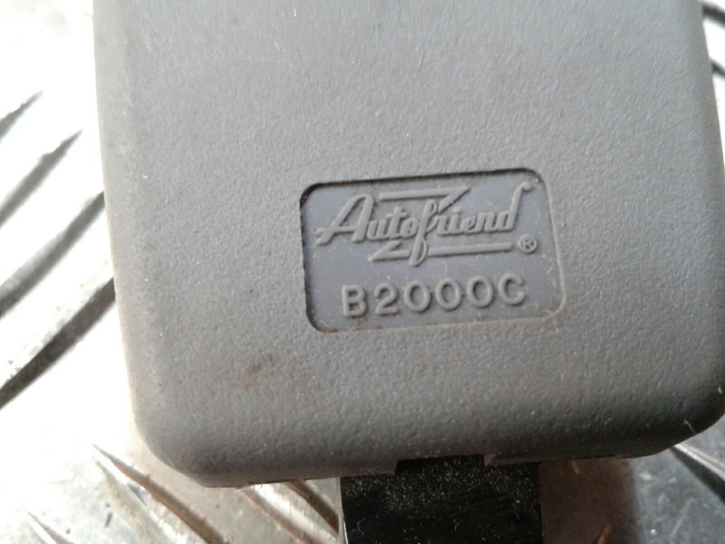 Prétensionneur de ceinture avant Droite MITSUBISHI Canter (FB7, FB8, FE7, FE8) VII Imagem-3