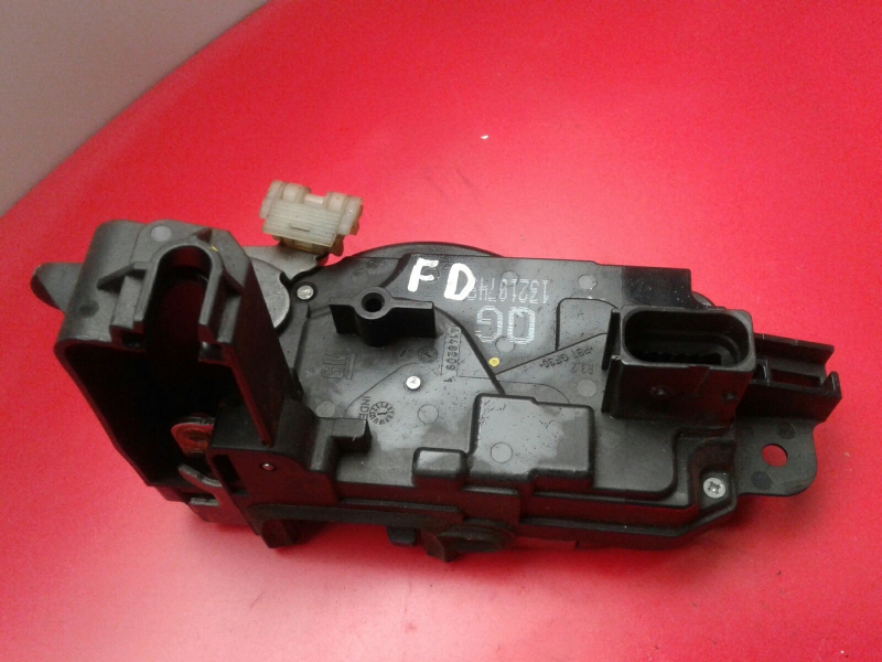 Front Right Door Lock OPEL Astra H Hatchback (L48)