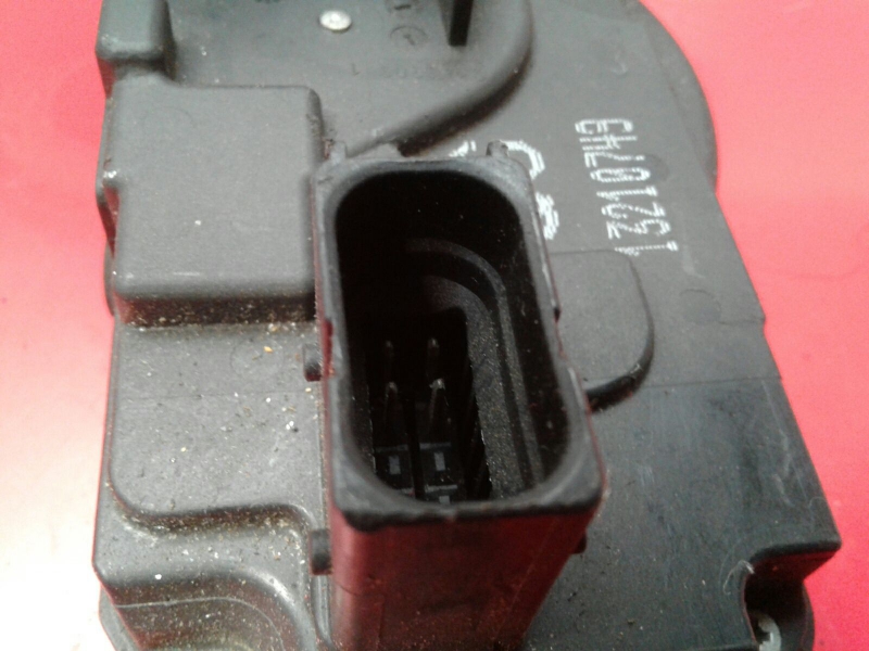 Front Right Door Lock OPEL Astra H TwinTop (L67) Imagem-2