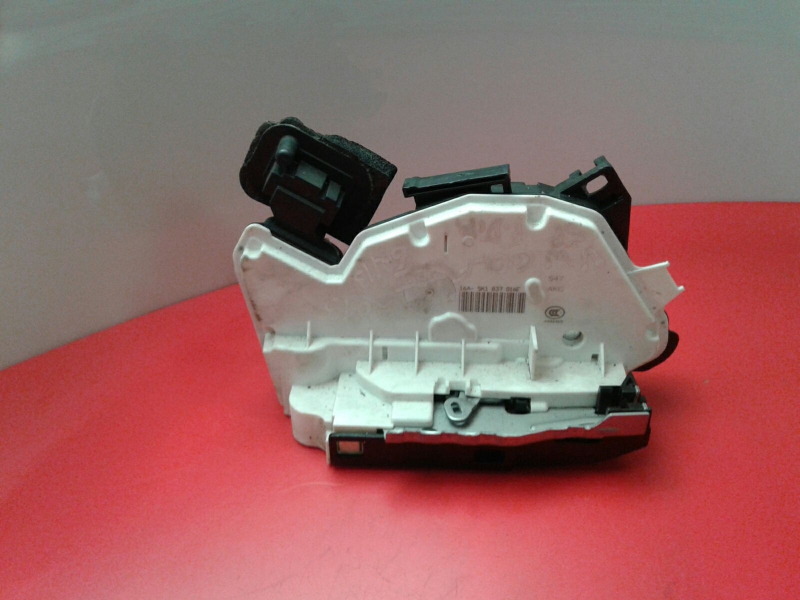 Front Right Door Lock VOLKSWAGEN Golf VII (5G1, BQ1, BE1, BE2)