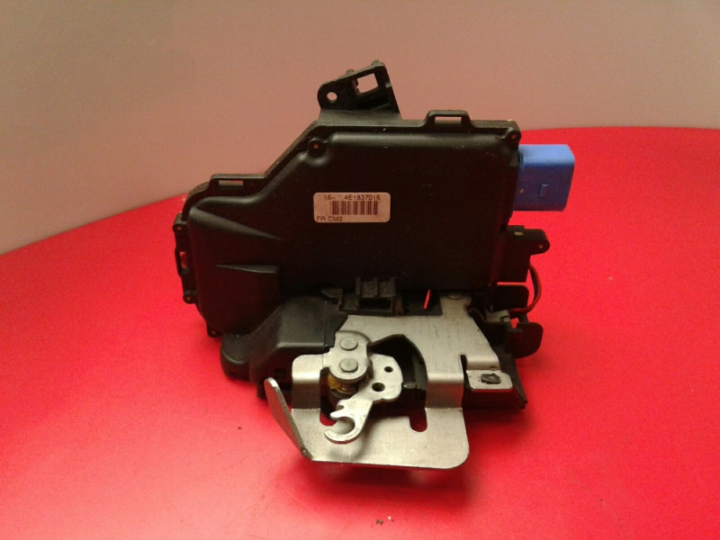 Front Right Door Lock AUDI A3 (8P1)