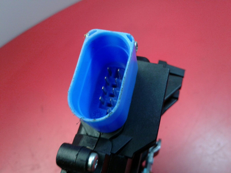 Front Right Door Lock SKODA Octavia II Hatchback (1Z3) Imagem-1