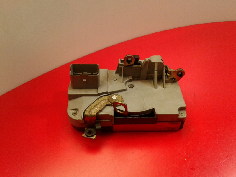 Serrure Avant Droite PEUGEOT 206 (2A/C)