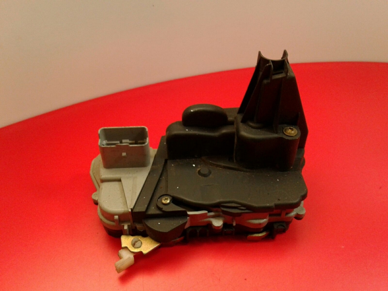 Fechadura / fecho porta frente direito PEUGEOT 307 (3A/C)