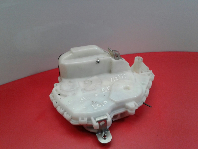 Serratura / chiusura posteriore Sinistra HONDA Civic VIII Hatchback (FN_, FK_)