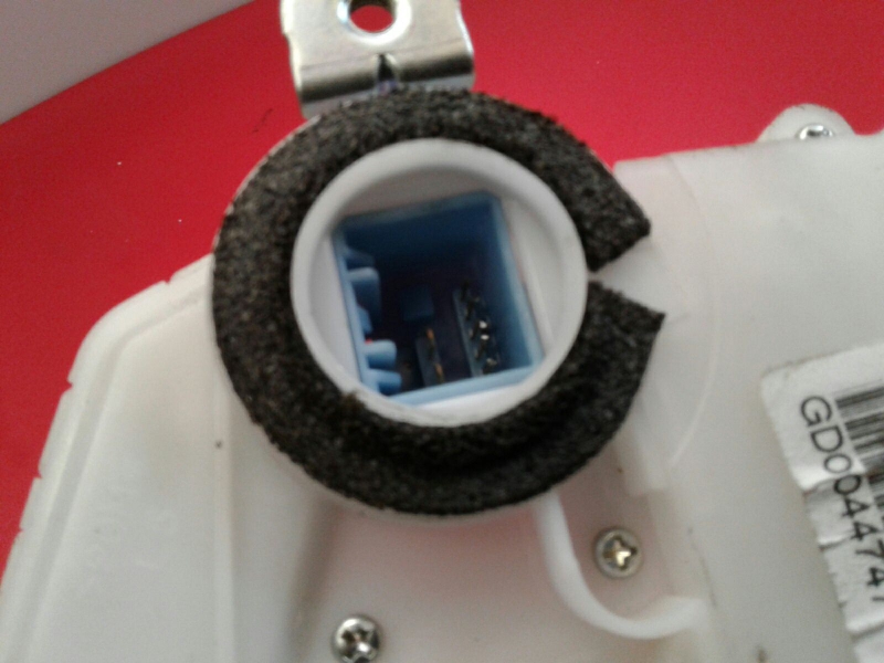 Fechadura / fecho porta trás esquerdo HONDA Civic VIII Hatchback (FN_, FK_) Imagem-2