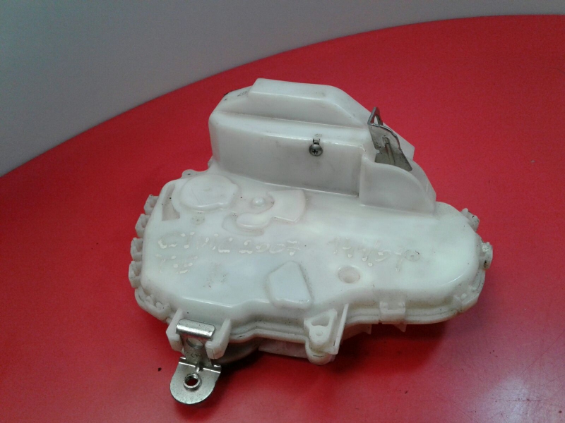 Serratura / chiusura posteriore Sinistra HONDA Civic VIII Hatchback (FN_, FK_)