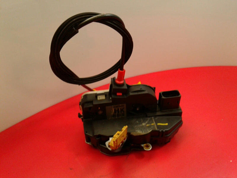 Front Left Door Lock OPEL Astra J