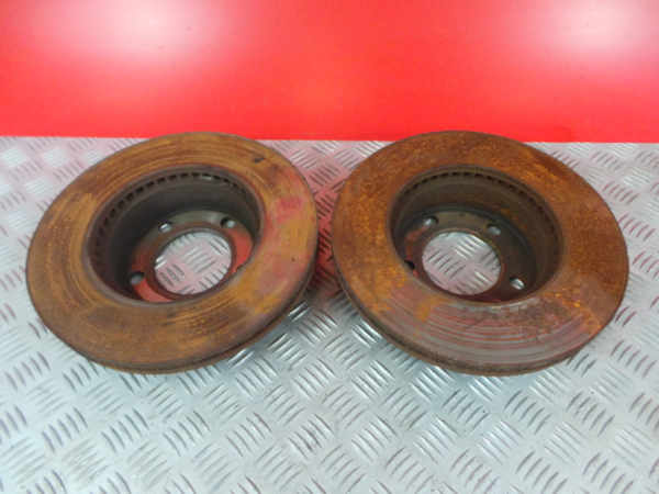 Right front brake disc OPEL Movano B Furgão (X62) Imagem-3