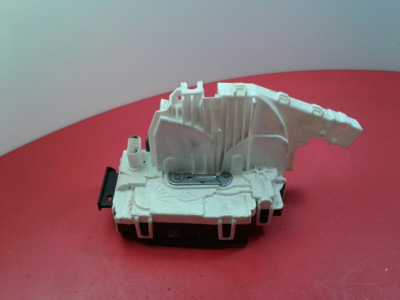 Front Right Door Lock MERCEDES-BENZ Classe E (W212)