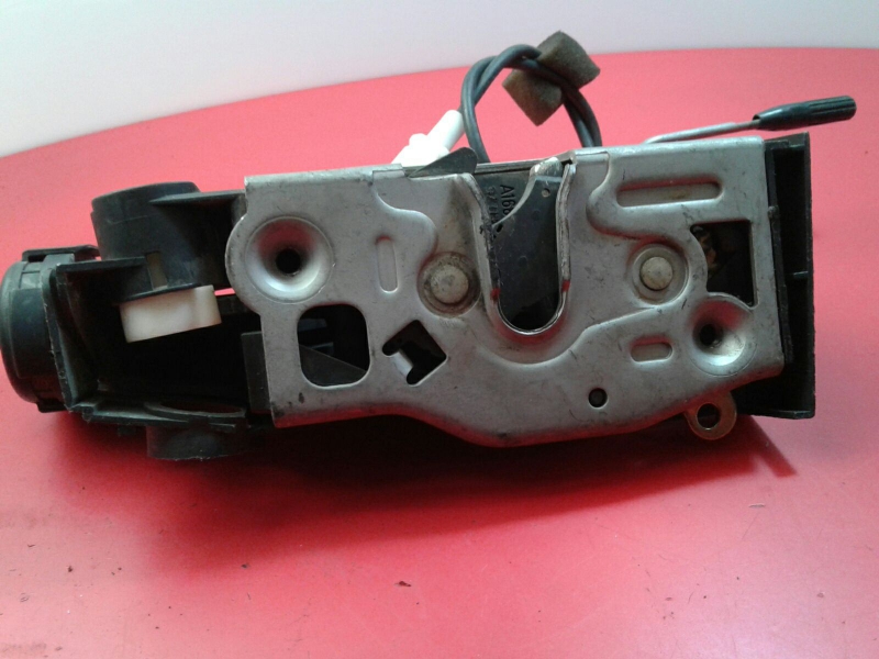 Front Right Door Lock MERCEDES-BENZ Classe A (W168) Imagem-3