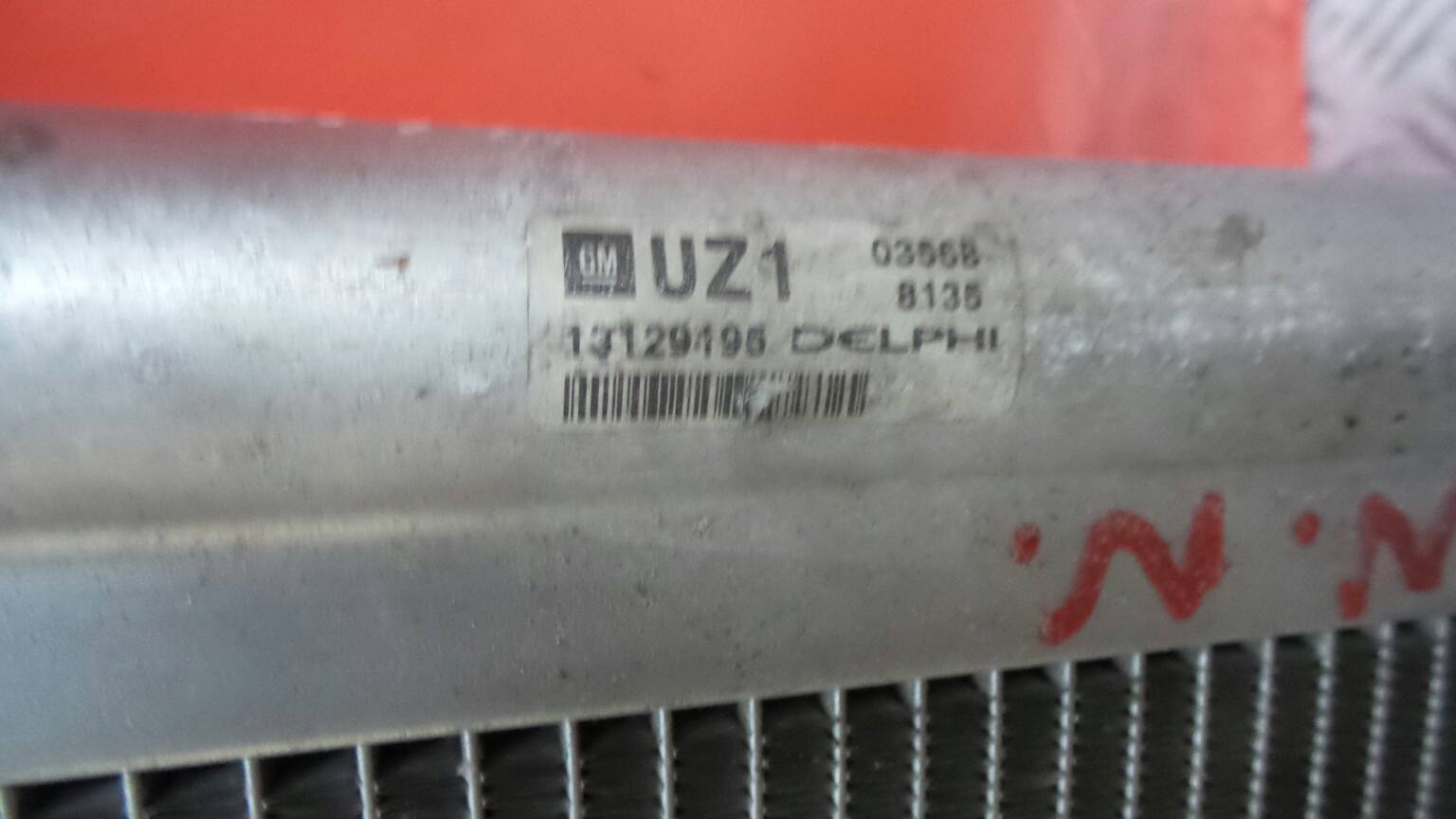 Condensatore aria condizionata (A/C) CHRYSLER Voyager IV (RG, RS) Imagem-1