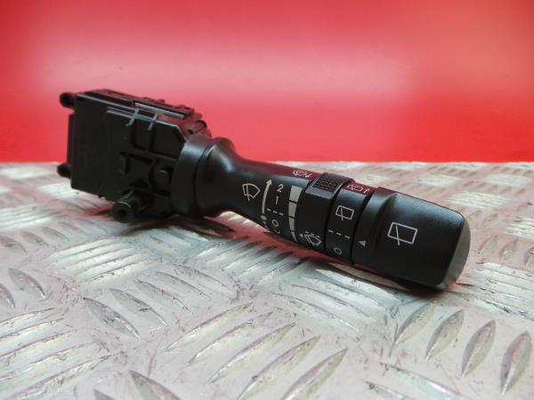 Ensemble leviers d'éclairage et essuie-glace HYUNDAI i40 CW (VF)