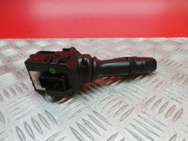 Ensemble leviers d'éclairage et essuie-glace HYUNDAI i40 CW (VF) Imagem-2