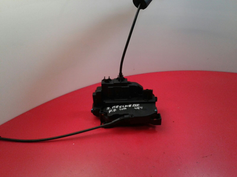 Front Right Door Lock RENAULT Megane III (BZ0_)