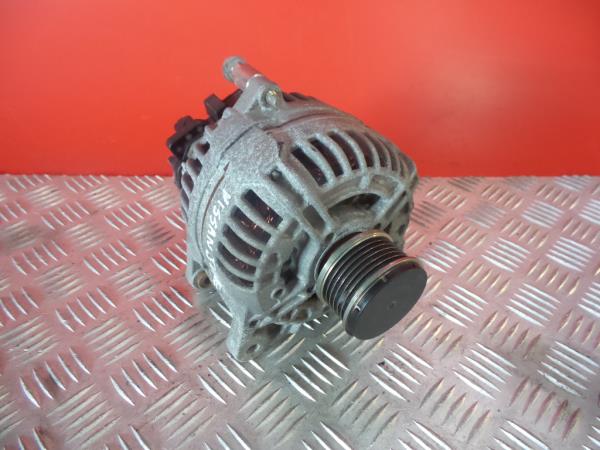Alternador NISSAN Juke (F15)