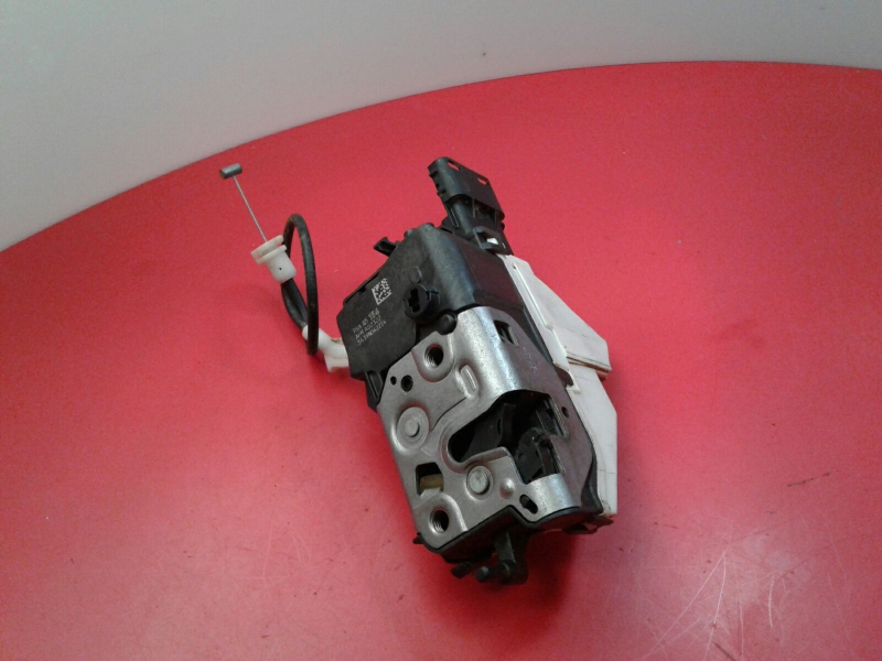 Cerradura / cierre puerta delantero derecho PEUGEOT 3008 I (0U_) Imagem-2