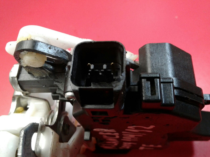 Serrure Arrière Gauche MITSUBISHI Lancer VIII Sedan (CY_A, CZ_A) Imagem-1