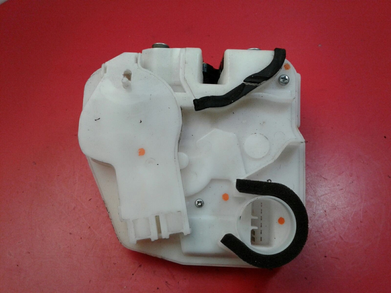 Serrure Arrière Gauche MITSUBISHI Space Star Hatchback (A0_A) Imagem-2