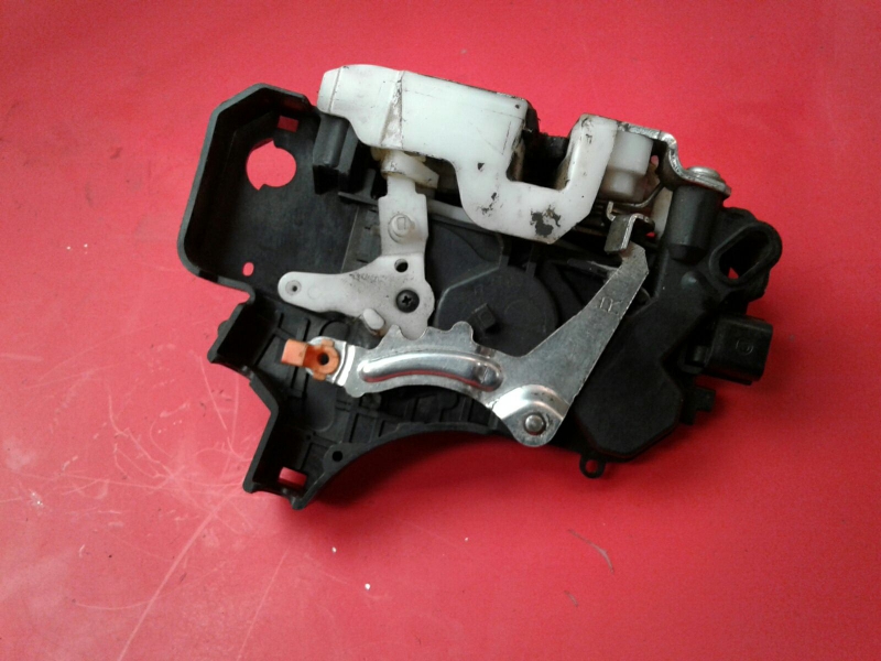 Serrure Avant Droite MITSUBISHI Colt VI (Z3_A, Z2_A) Imagem-2