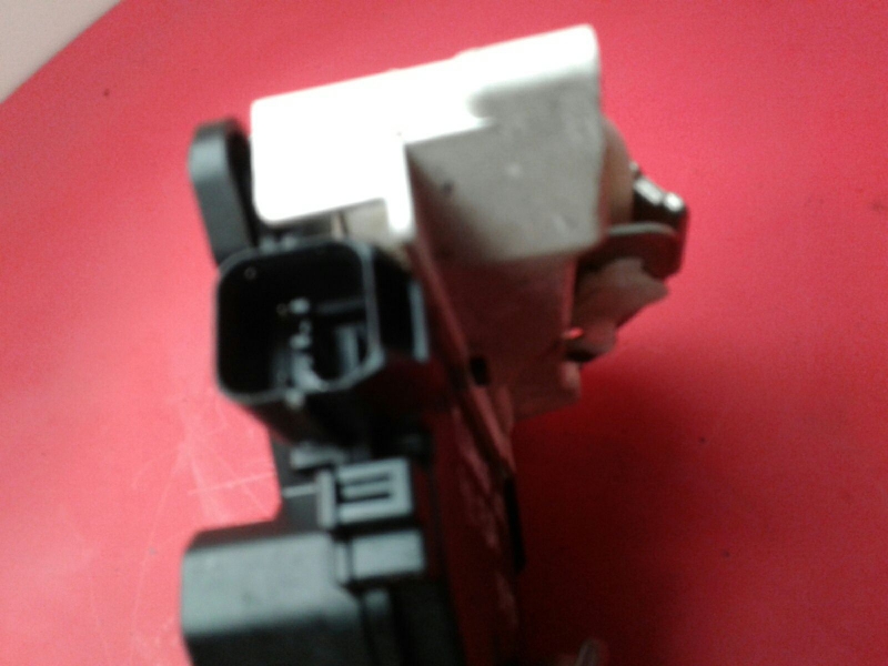 Serrure Avant Droite MITSUBISHI Lancer VIII Sportback (CX_A) Imagem-1