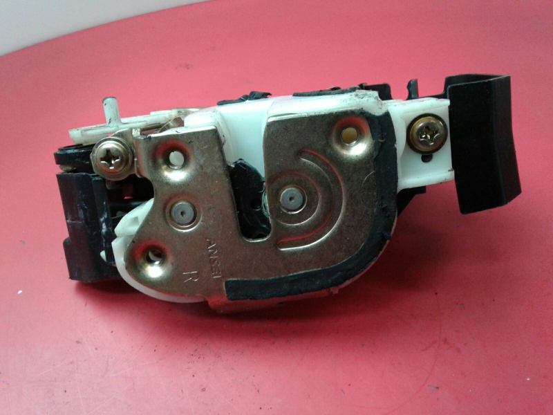 Serrure Avant Droite MITSUBISHI Colt VI (Z3_A, Z2_A) Imagem-3