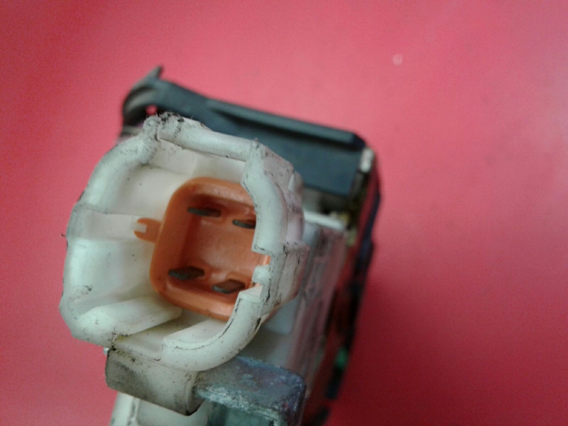 Front Left Door Lock SUBARU Impreza Wagon (GG) Imagem-1
