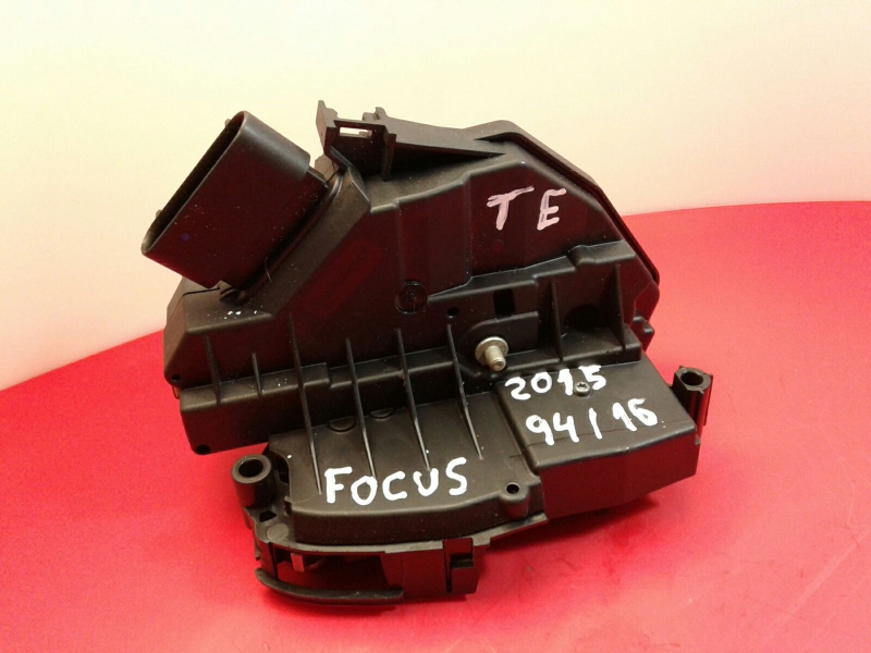 Serratura / chiusura posteriore Sinistra FORD Focus III