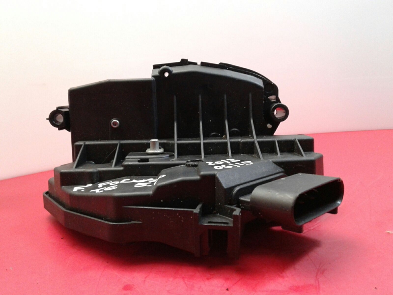 Serratura / chiusura posteriore Sinistra FORD Focus III