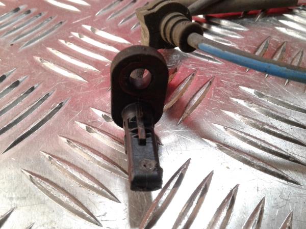 Capteur ABS avant gauche HONDA Civic IX Tourer (FK_) Imagem-1