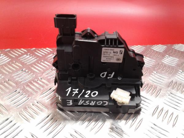 Front Right Door Lock OPEL Corsa E Van