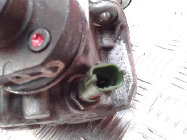 Pompe d'injection VOLVO V60 I (155) Imagem-2