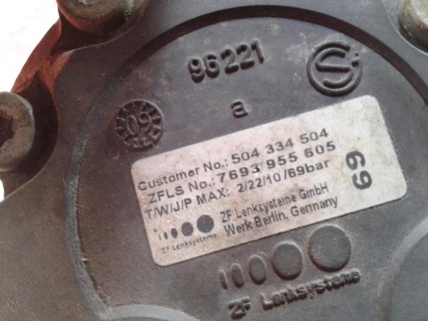 Pompe de direction assistée MITSUBISHI Canter (FB7, FB8, FE7, FE8) VII Imagem-3